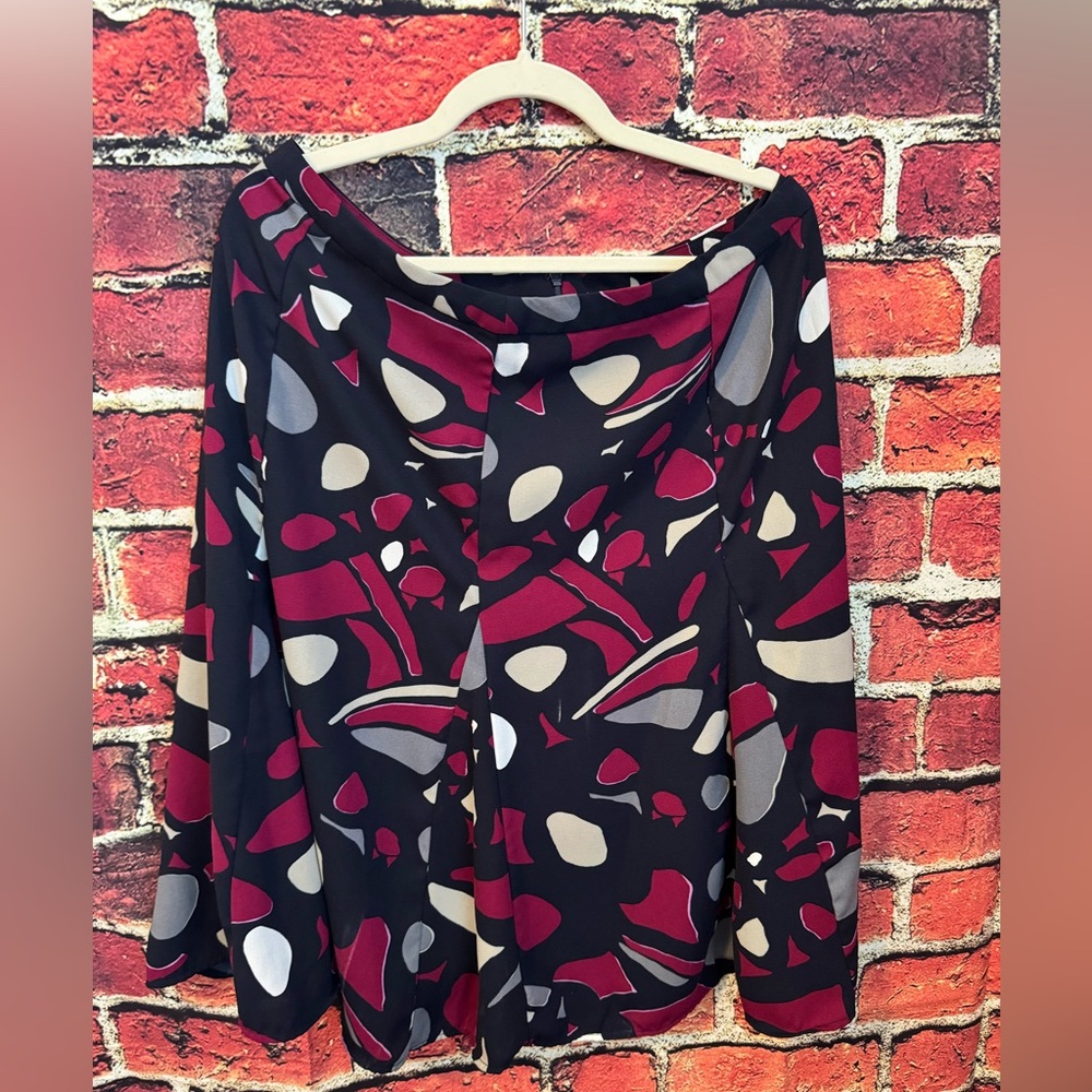 George ME Women’s Preowned Skirt Size 14 Item #PHK131 Waist 35” length 36”